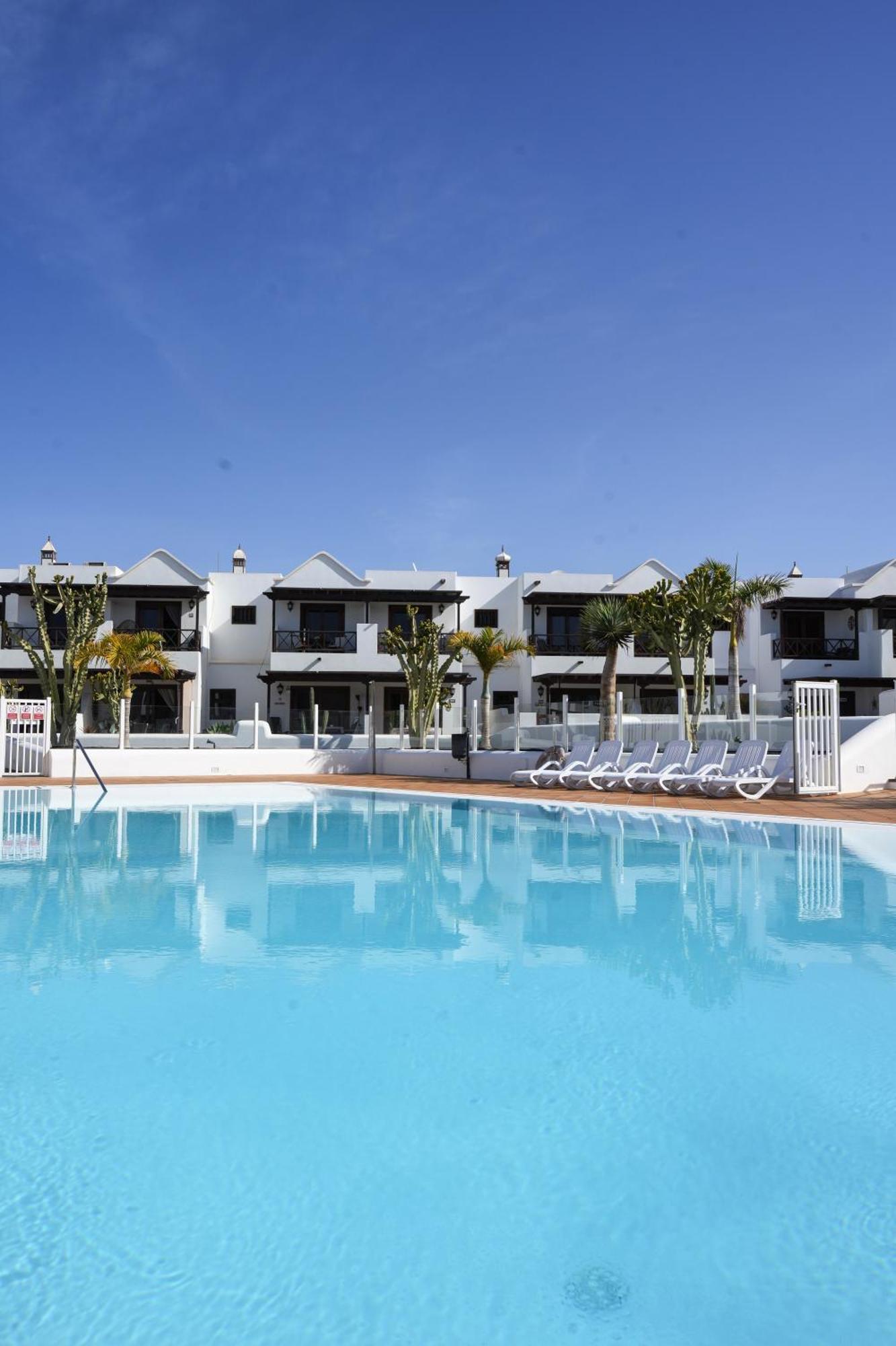 דירות פלאיה בלנקה Casa Belharra By Mhousing מראה חיצוני תמונה